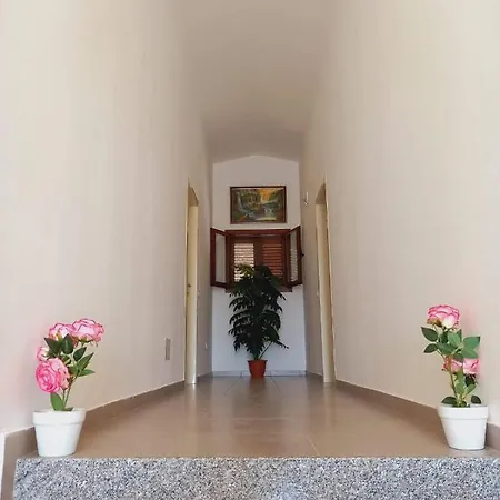 Dhoma Plazhi Natyra بيت للعطل سبيل